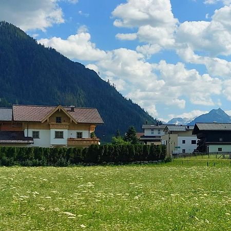 Michis Aparthotel Flachau Exteriör bild