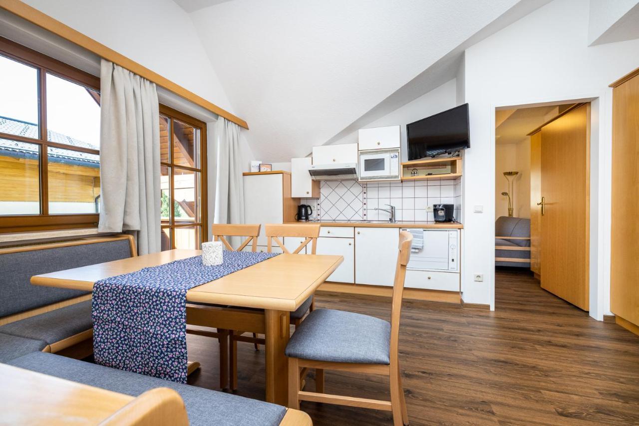 Michis Aparthotel Flachau Exteriör bild