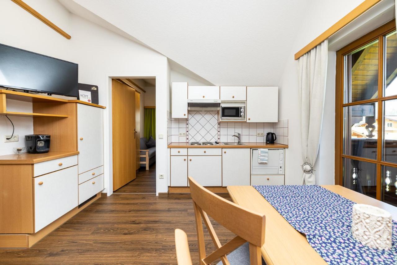 Michis Aparthotel Flachau Exteriör bild