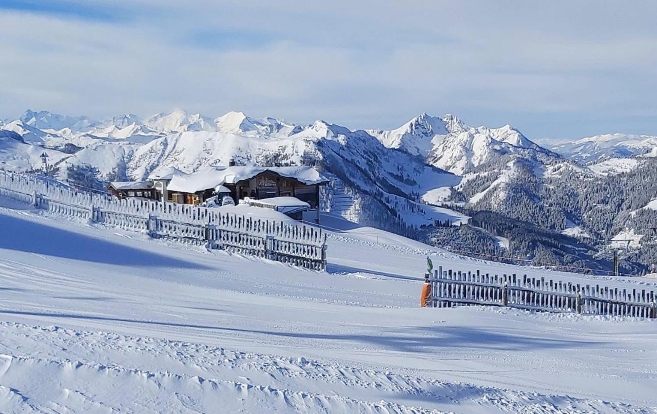 Michis Aparthotel Flachau Exteriör bild